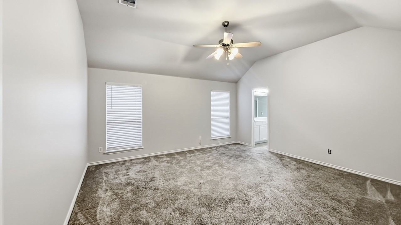 1632 Balboa Ln - Photo 7 of 18