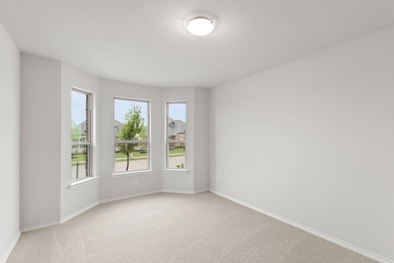 344 Dairy Way - Photo 5 of 17