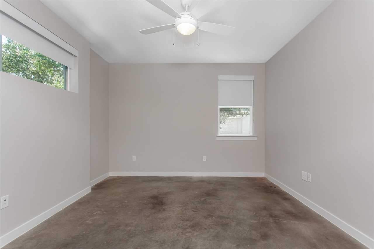 5321 Anita St - Photo 3 of 40