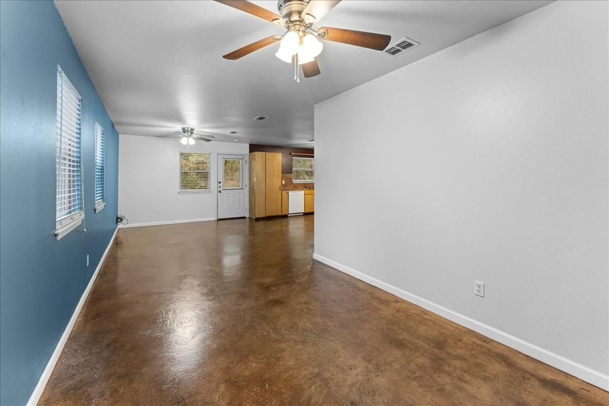 230 Private Road 7422 #230 - Photo 6 of 32