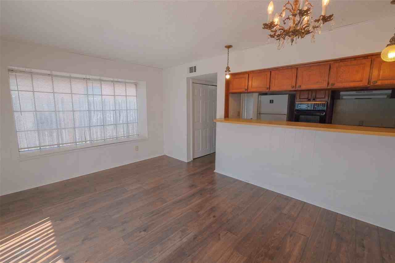 6317 Granbury Rd #6321 - Photo 5 of 17