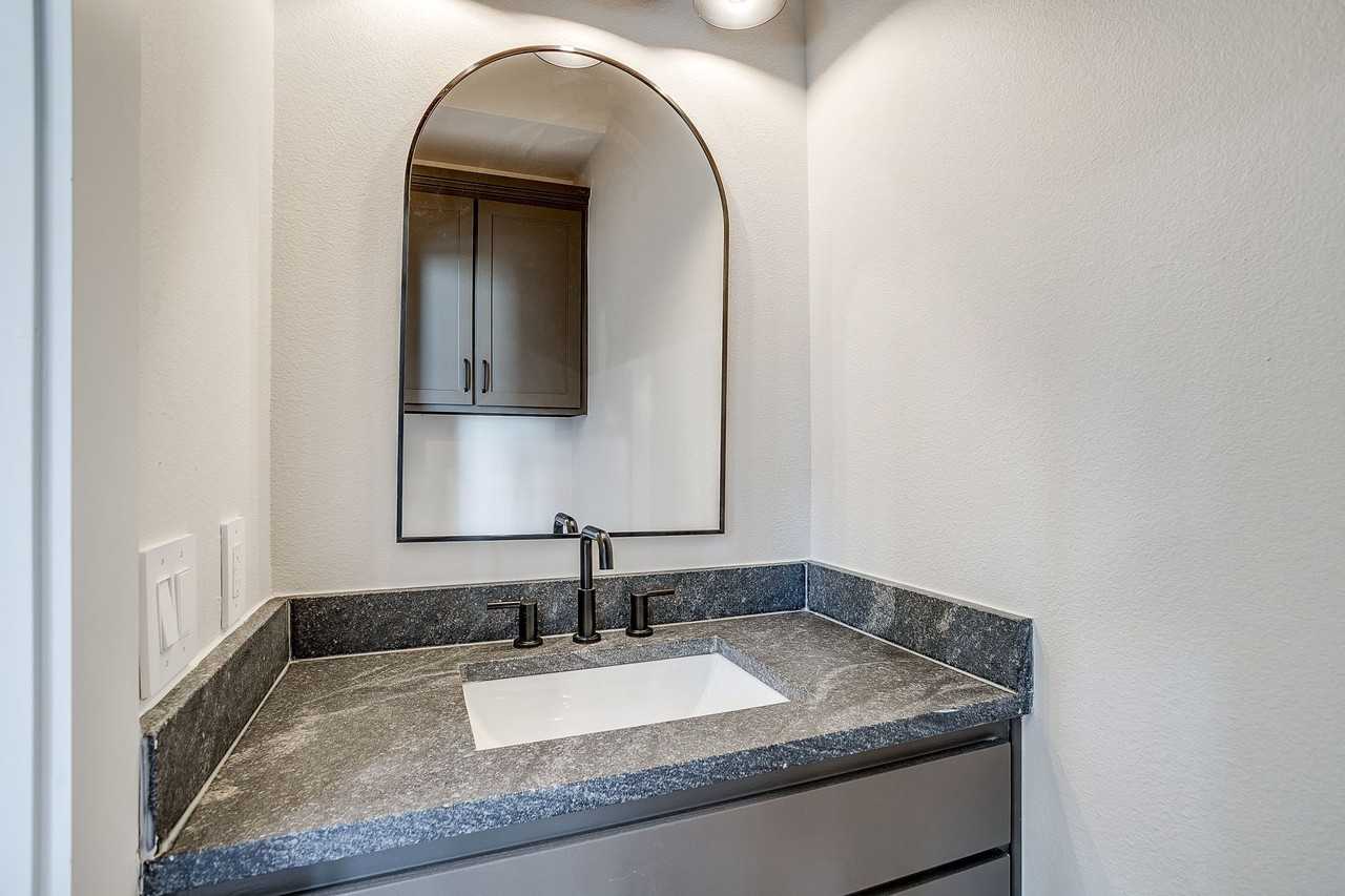 2820 Weisenberger St #110 - Photo 7 of 36