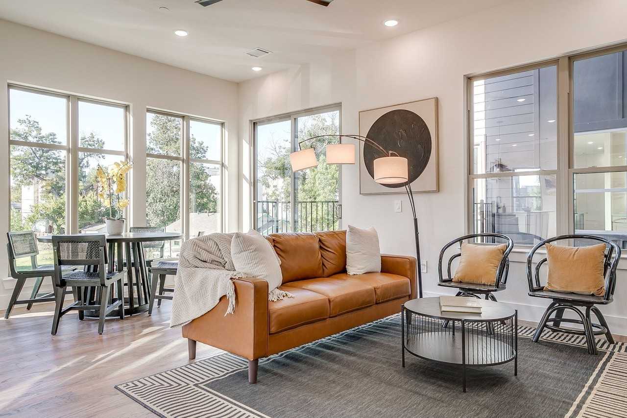 2824 Weisenberger St #108 - Photo 7 of 35