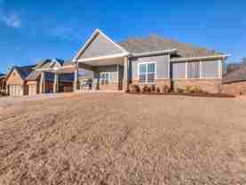 2425 Rumble Ln - Photo 1 of 1