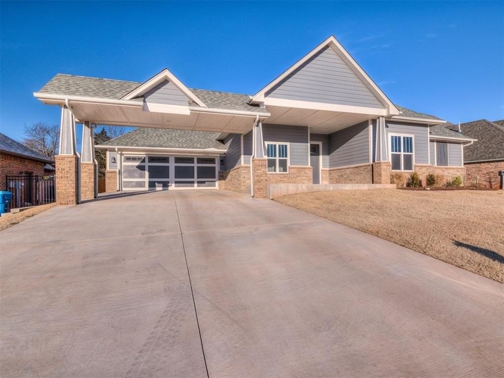 2425 Rumble Ln - Photo 3 of 36