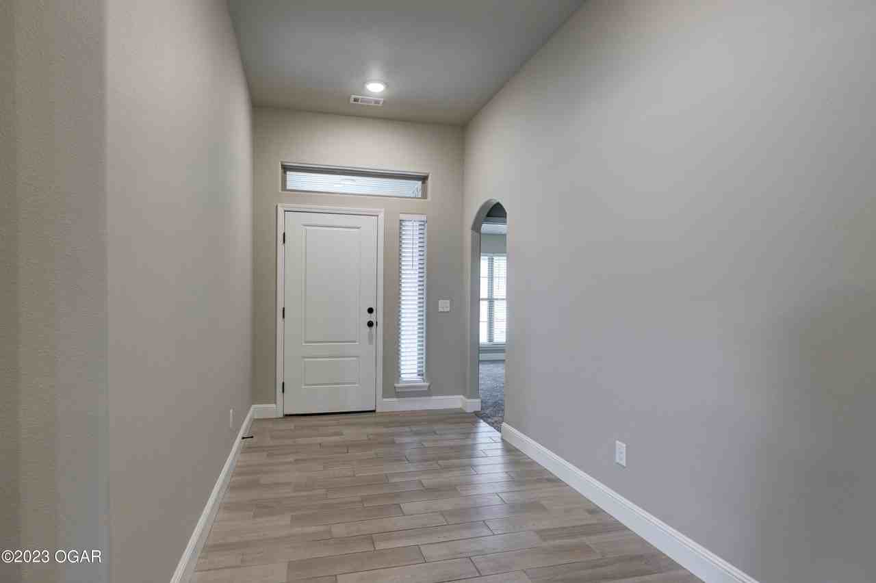 2030 Mardale Cir - Photo 2 of 29