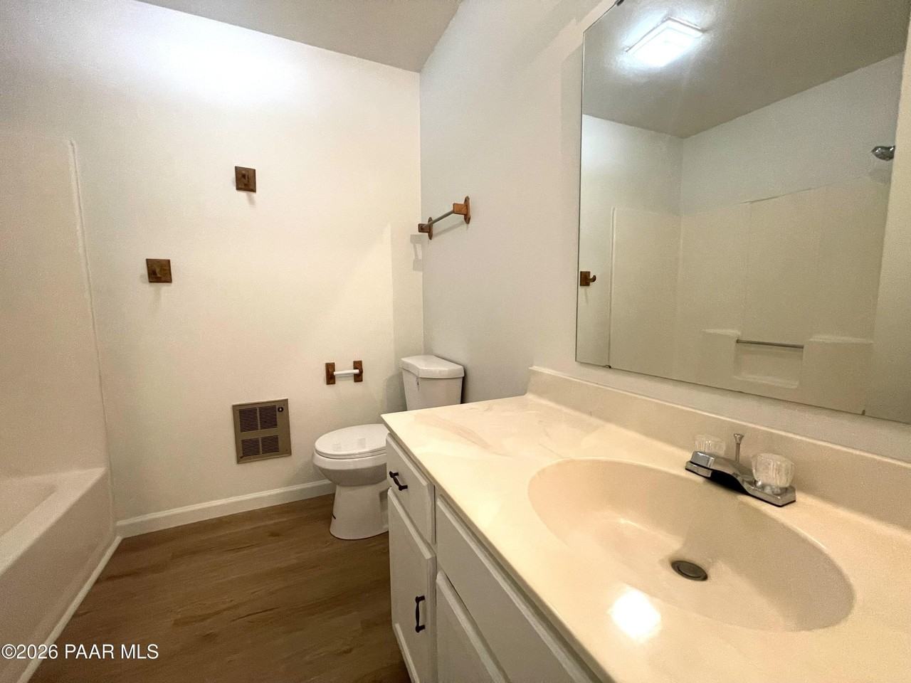 1230 Stetson Rd #10 - Photo 7 of 11