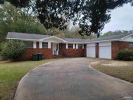 featured image of 917 N 70th Ave