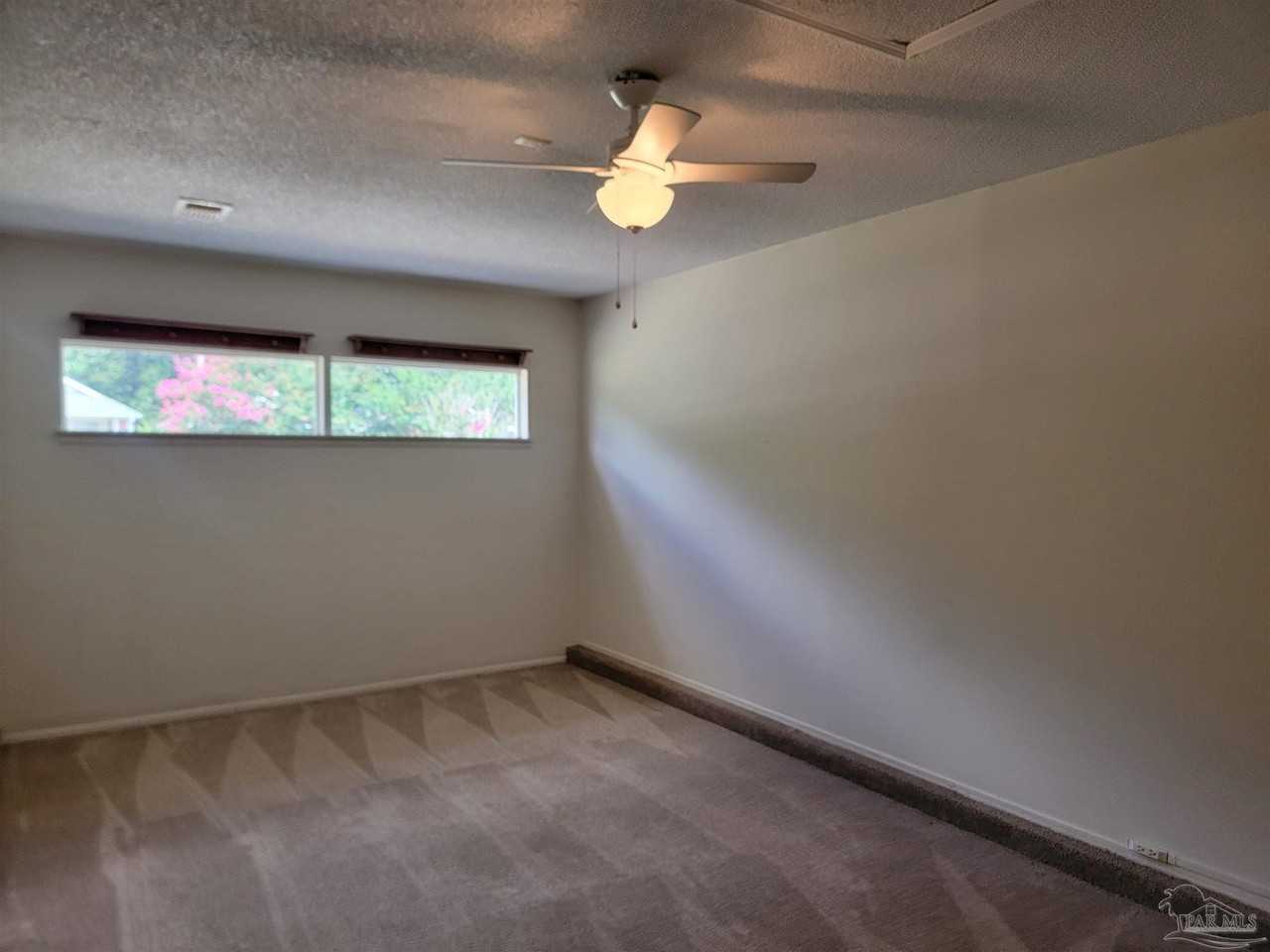 8146 Treetop Ln - Photo 6 of 11