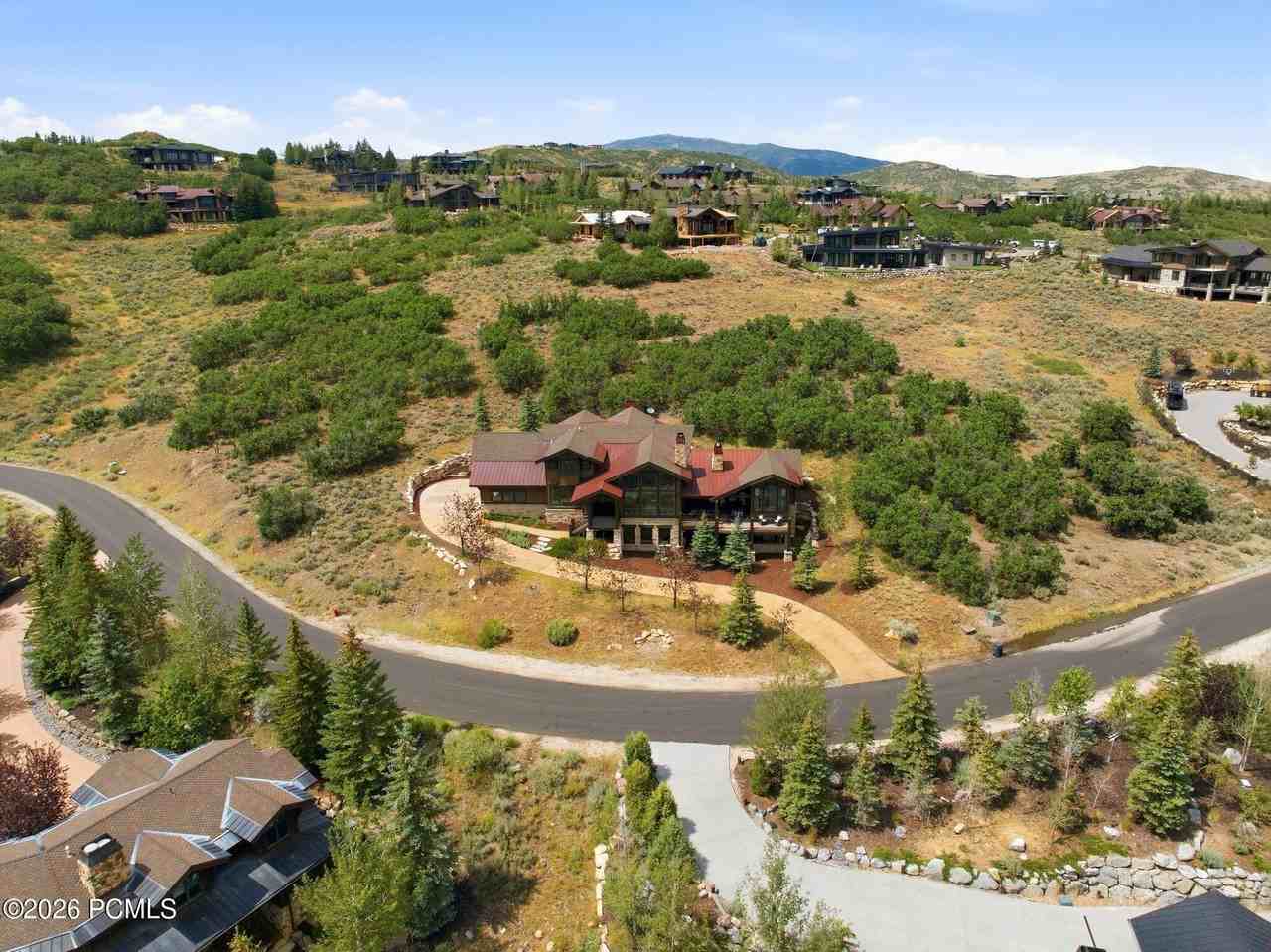 8235 Sunrise Loop - Photo 3 of 50