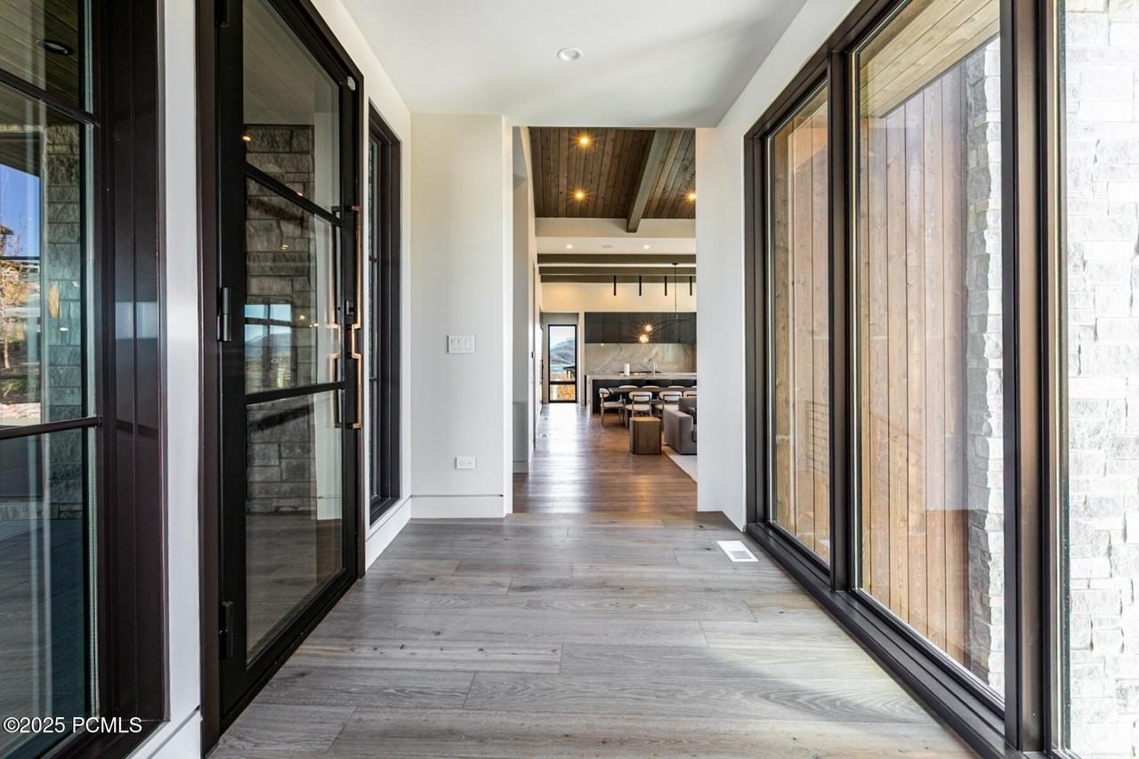 1673 W Centaur Ct - Photo 2 of 47