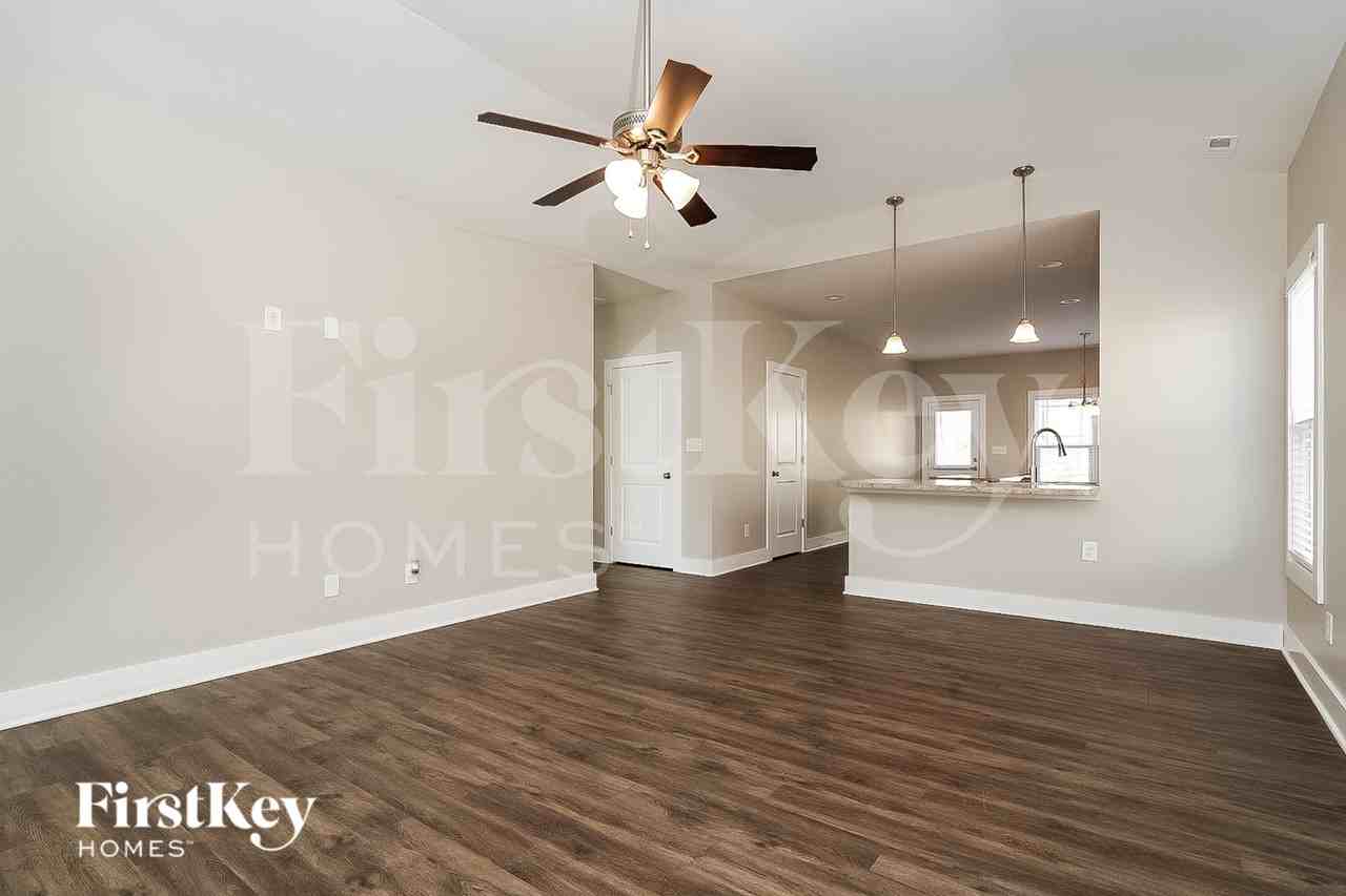 4727 Holders Rd - Photo 6 of 18