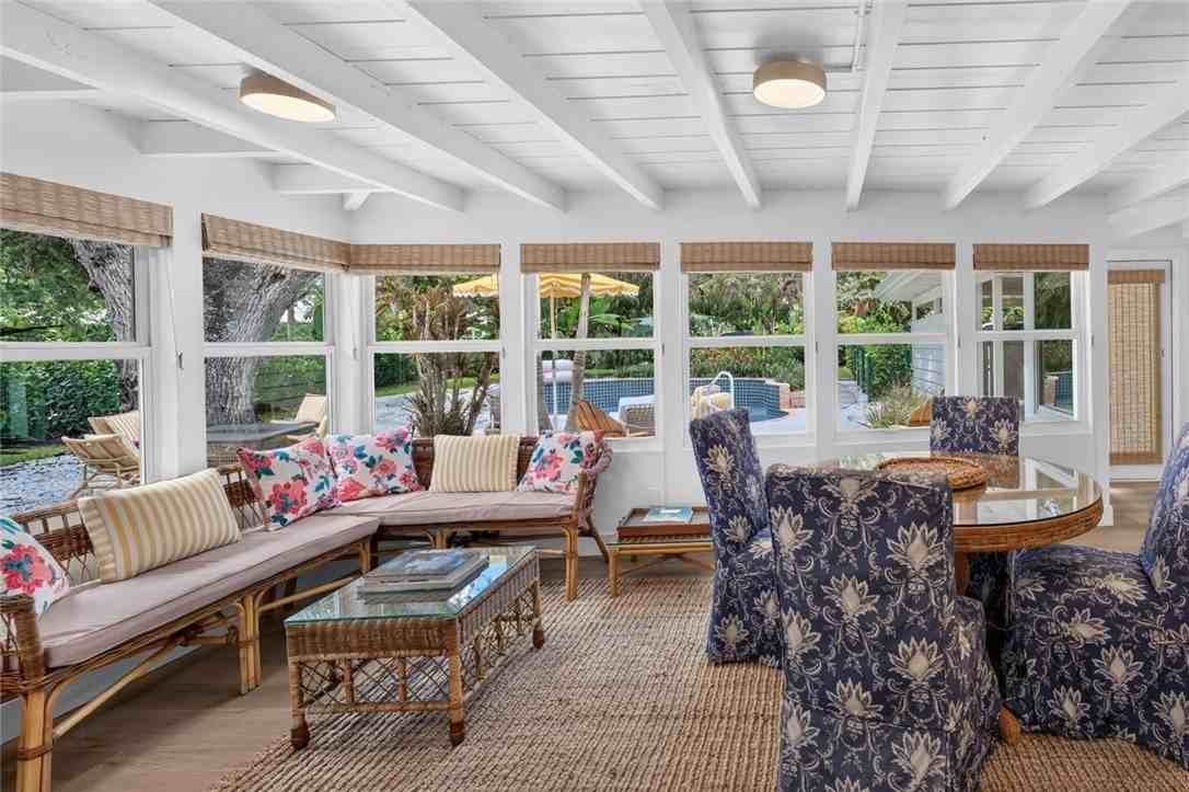 524 Live Oak Rd - Photo 7 of 36