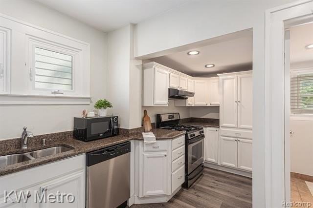 202 N Washington Ave - Photo 7 of 24