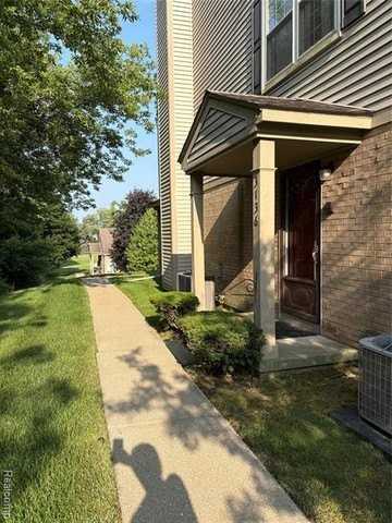 3136 Hidden Ridge Dr - Photo 2 of 17