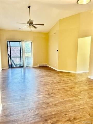 20721 Indian Creek Dr - Photo 7 of 21