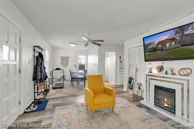 24047 Stanford St - Photo 7 of 15