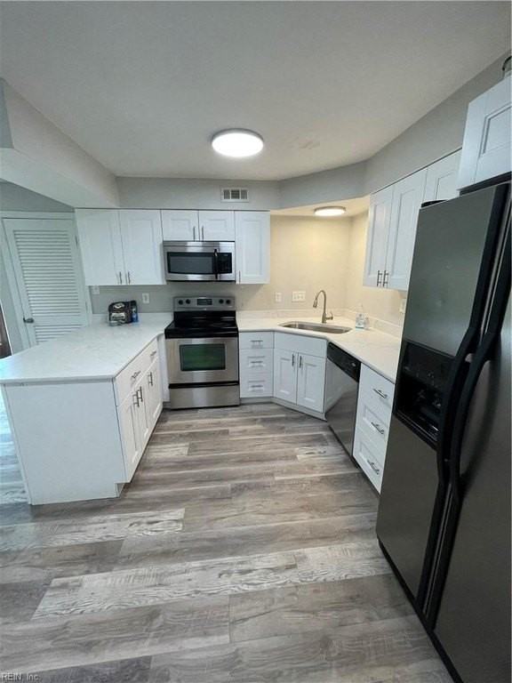 1024 Lands End Way - Photo 4 of 15