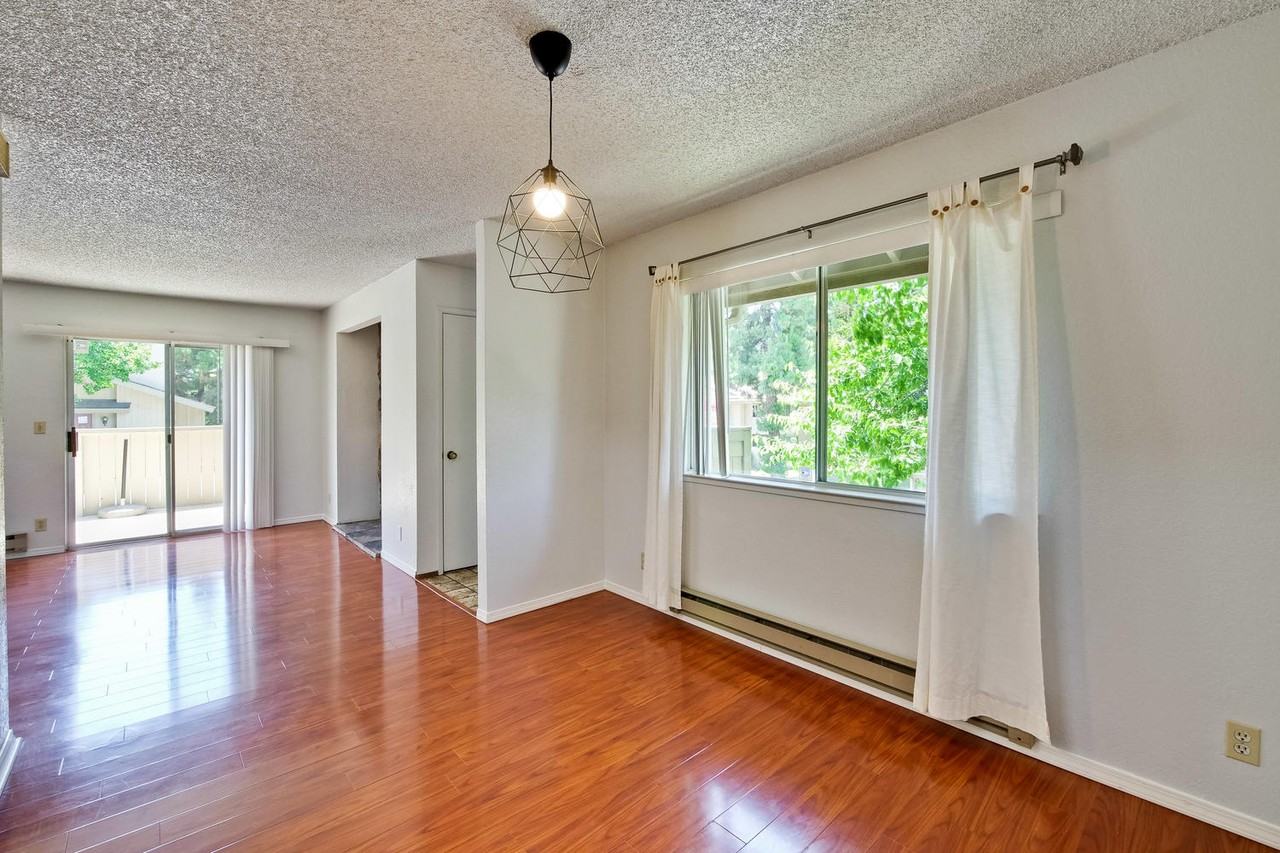46872 Fernald Common #28 - Photo 7 of 24