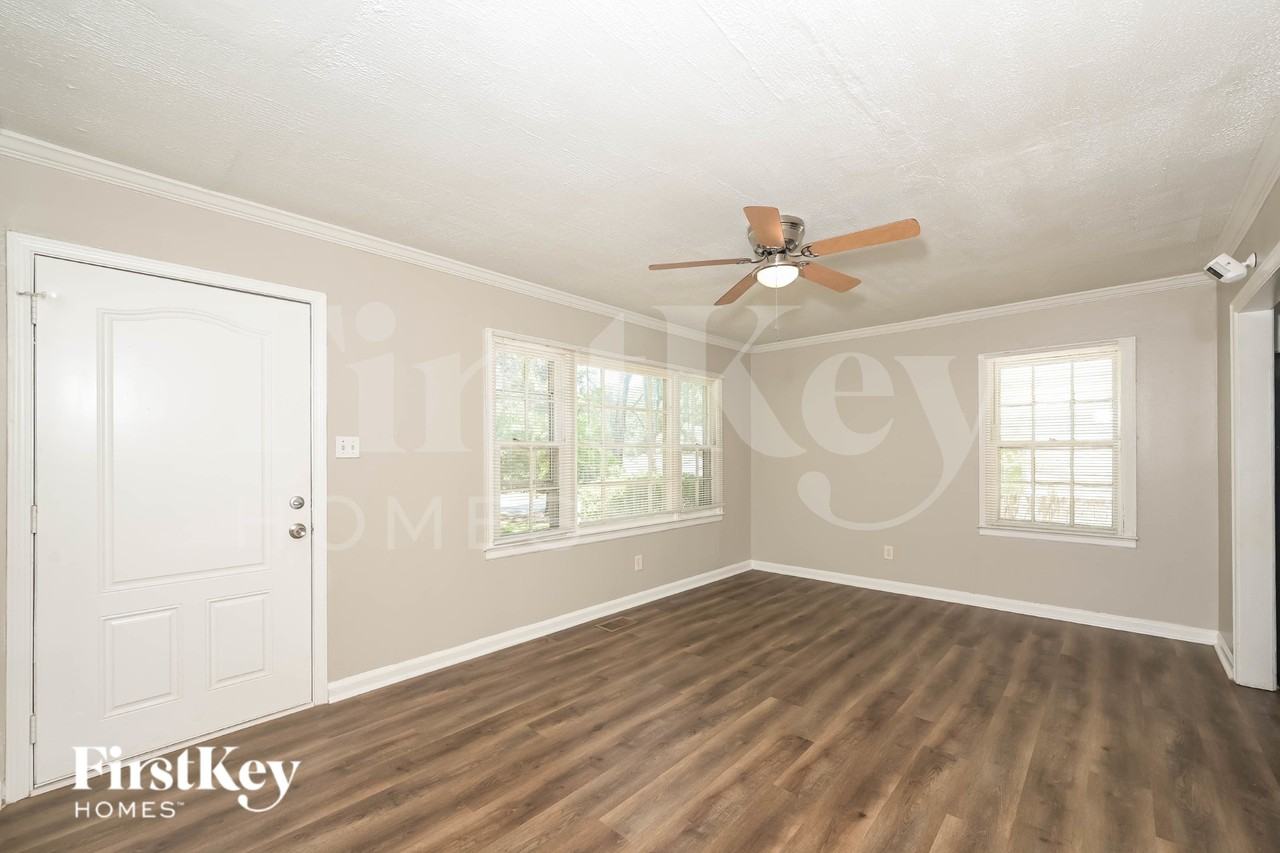 2668 Hood Ave Nw - Photo 3 of 19