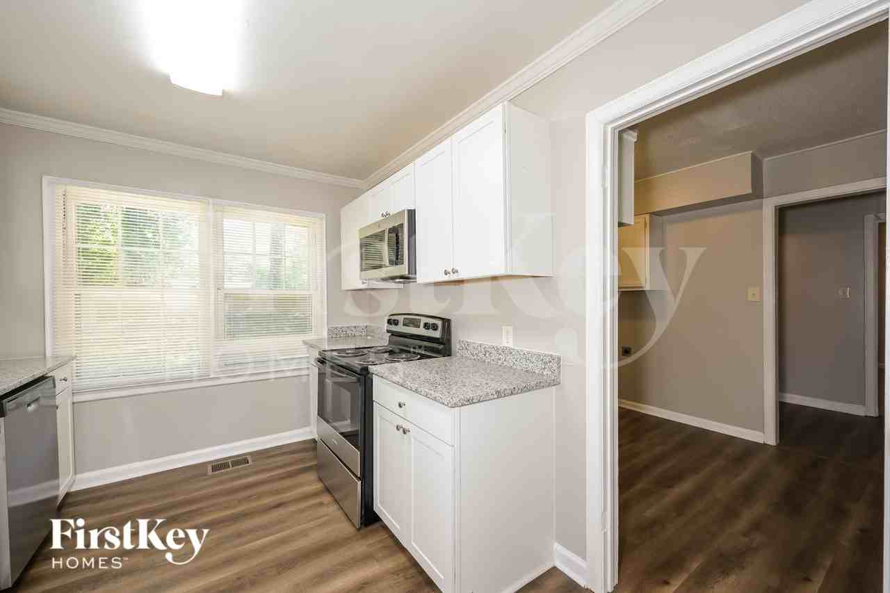 2668 Hood Ave Nw - Photo 6 of 19