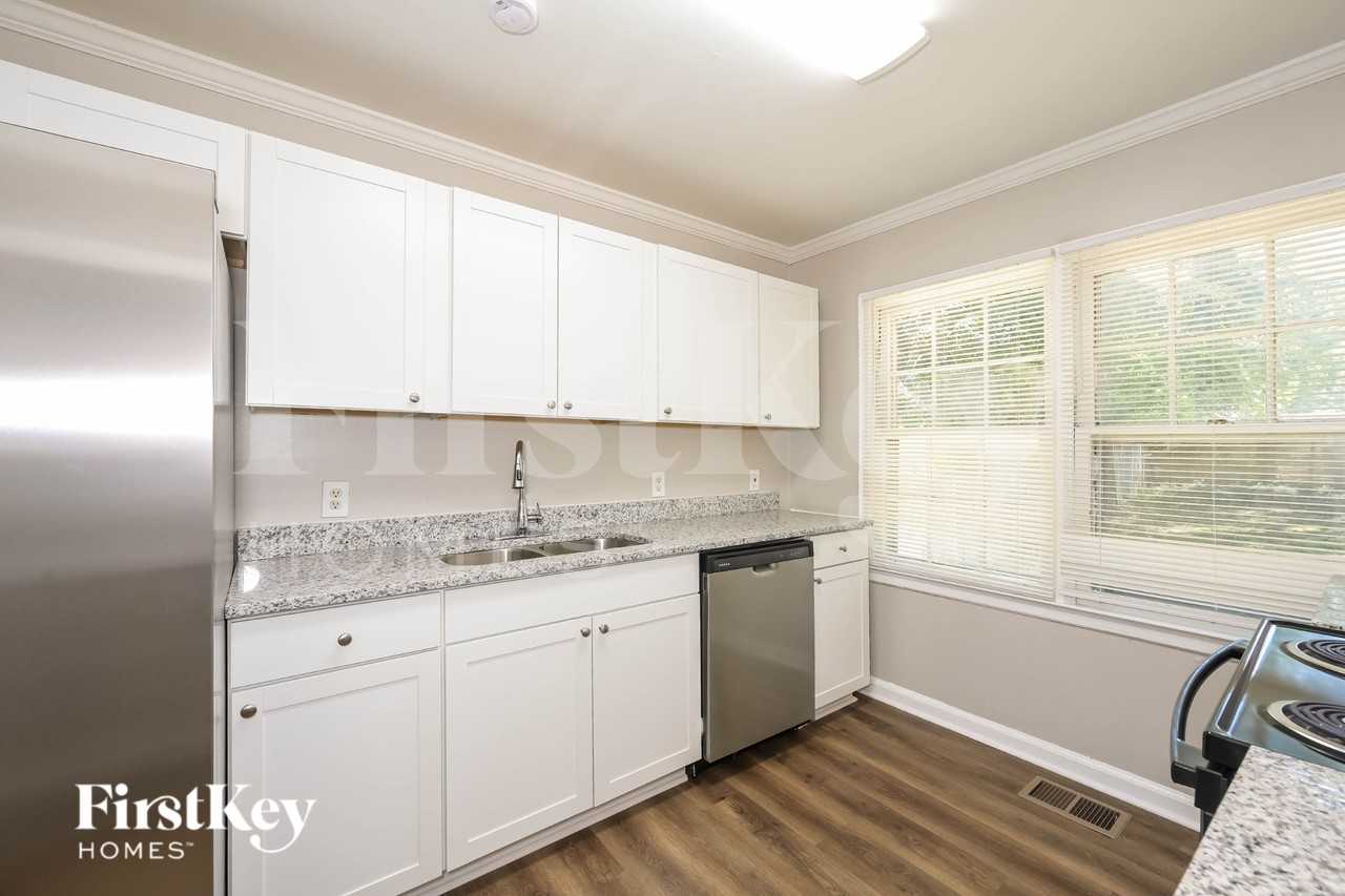 2668 Hood Ave Nw - Photo 7 of 19