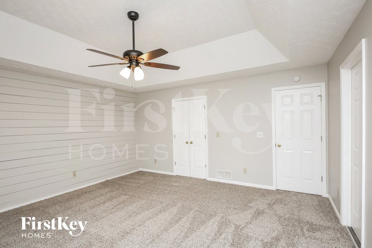 100 Timber Springs Way - Photo 7 of 15