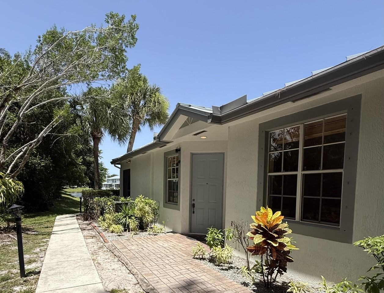 168 Coconut Key Ln - Photo 5 of 31