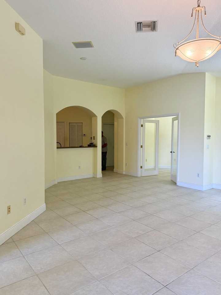 168 Coconut Key Ln - Photo 7 of 31