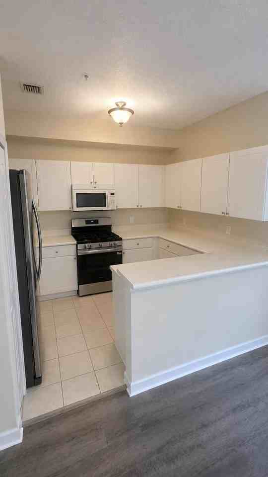 2039 Shoma Dr #2039 - Photo 4 of 4