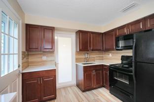 2716 Sw 46th St #1 - Photo 1 of 1