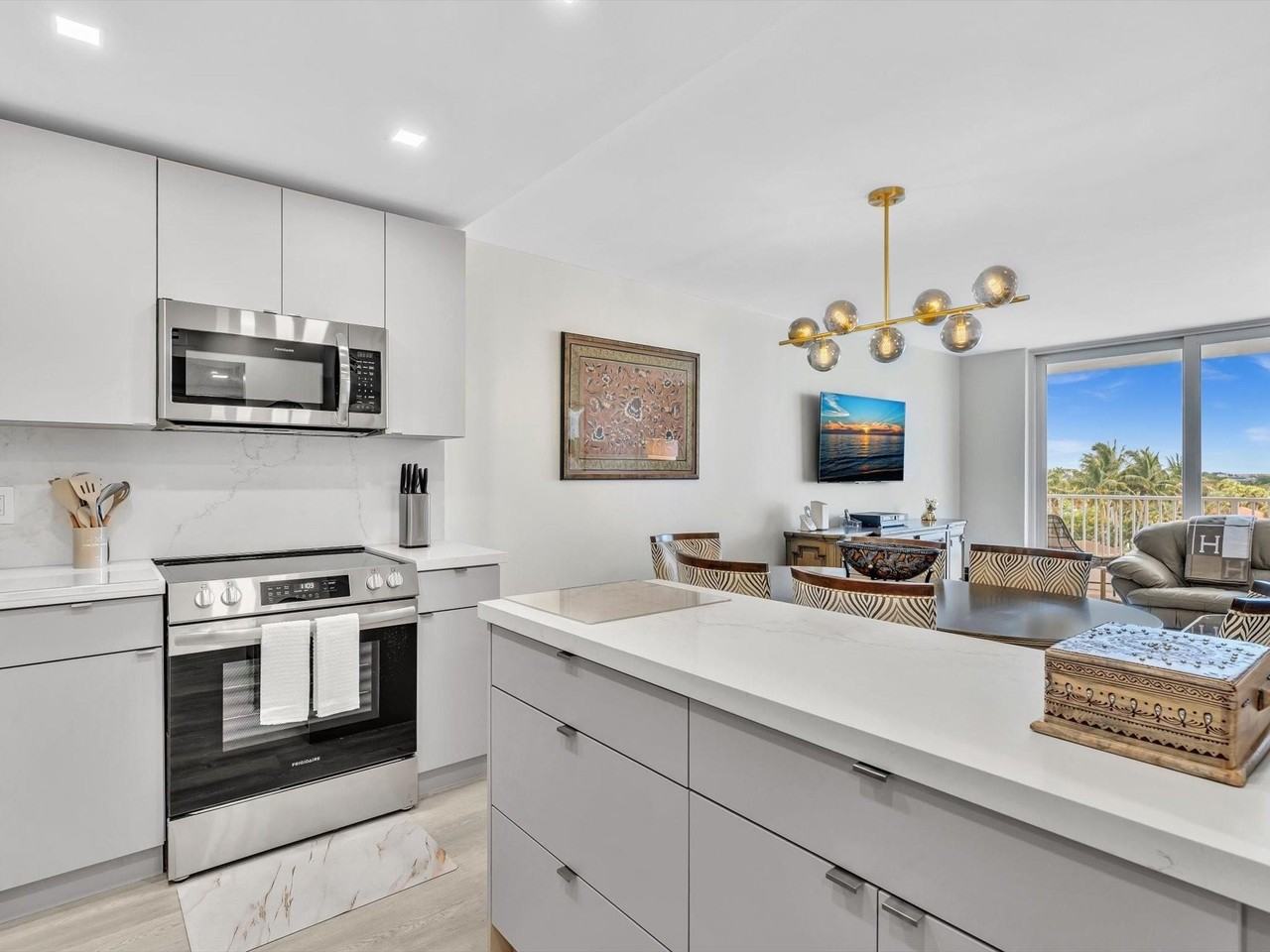 1421 S Ocean Blvd #503 - Photo 4 of 50