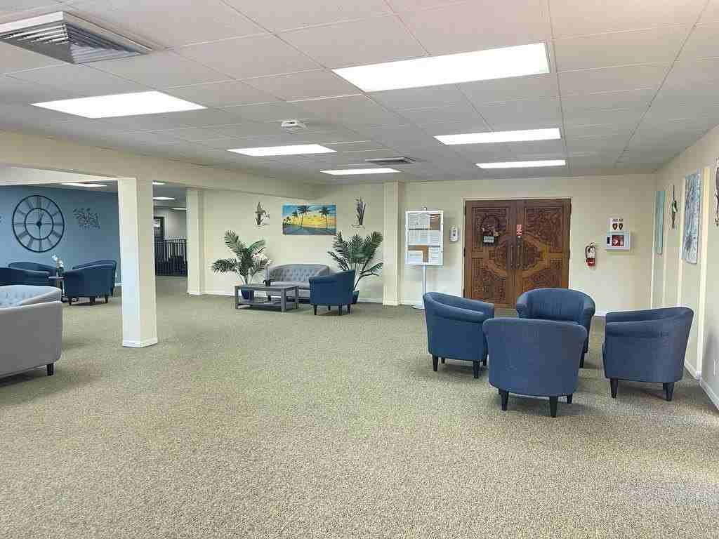 5830 Nw 64th Ave #101 - Photo 7 of 11
