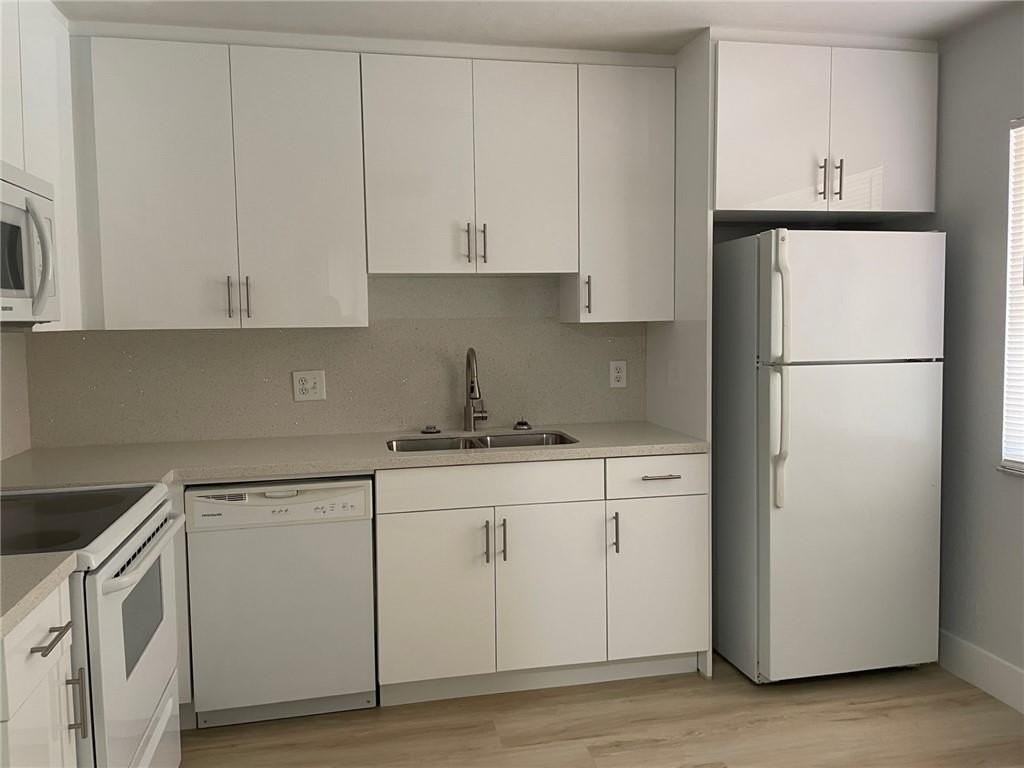 235 Lakeview Dr #102 - Photo 6 of 28