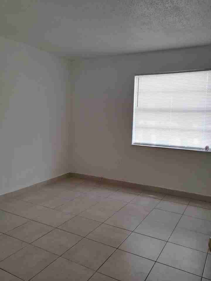 407 Executive Center Dr #110 - Photo 7 of 8