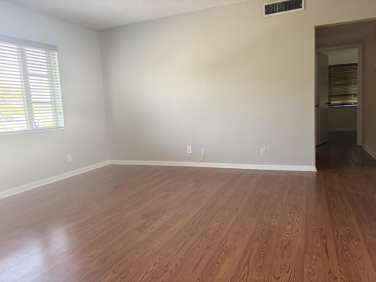 5800 Ne 22nd Way #521 - Photo 3 of 34