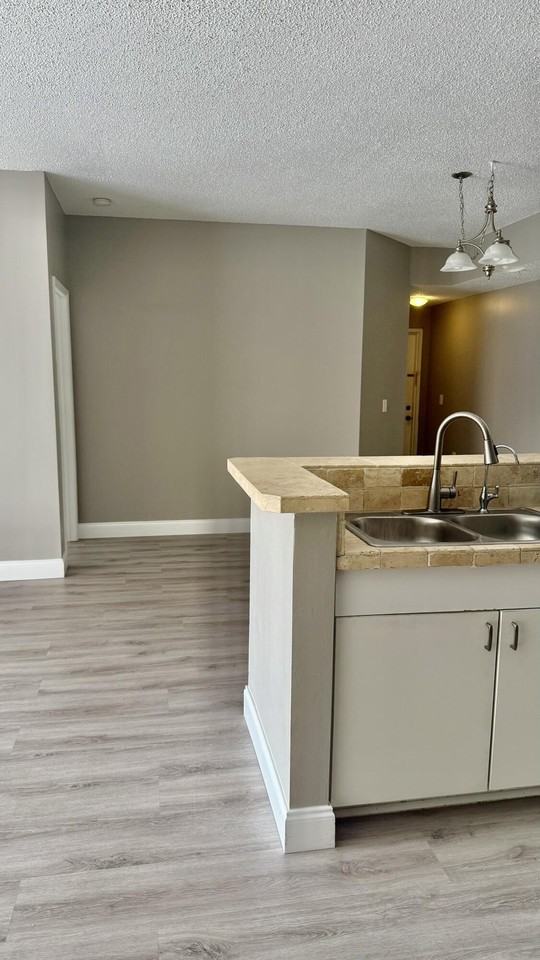 6952 Sw 39th St #C202 - Photo 5 of 18