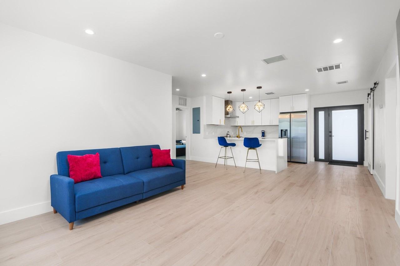 303 De Carie St #303 - Photo 5 of 30