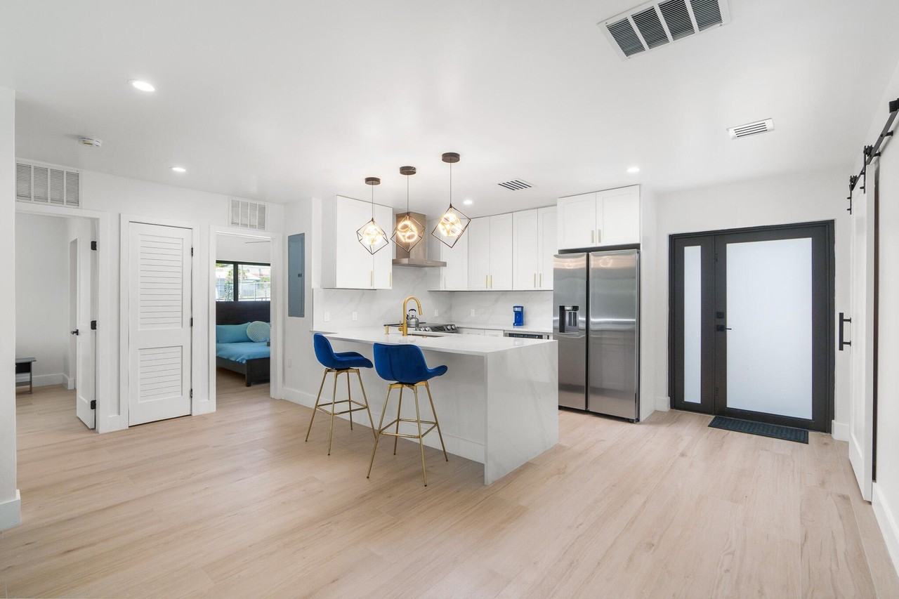303 De Carie St #303 - Photo 6 of 30