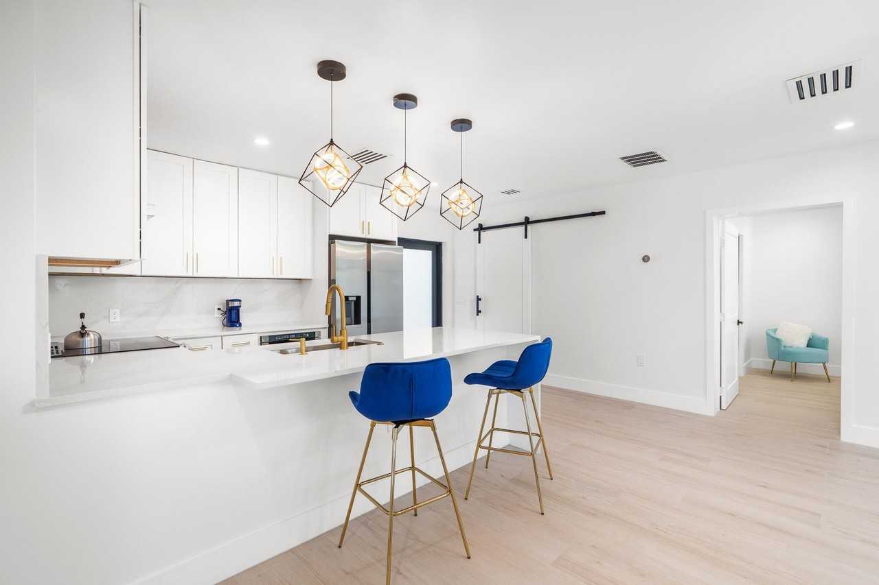 303 De Carie St #303 - Photo 7 of 30