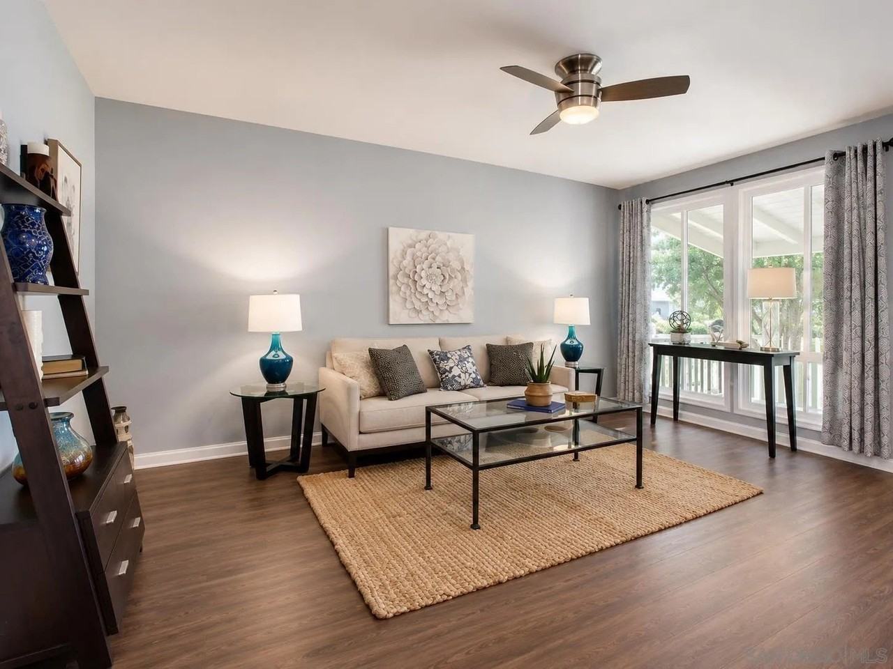 3609 Nassau Dr - Photo 5 of 11