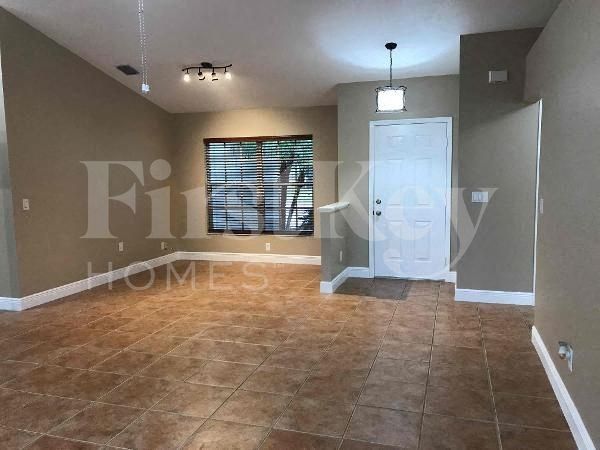 6215 61st St E - Photo 2 of 21