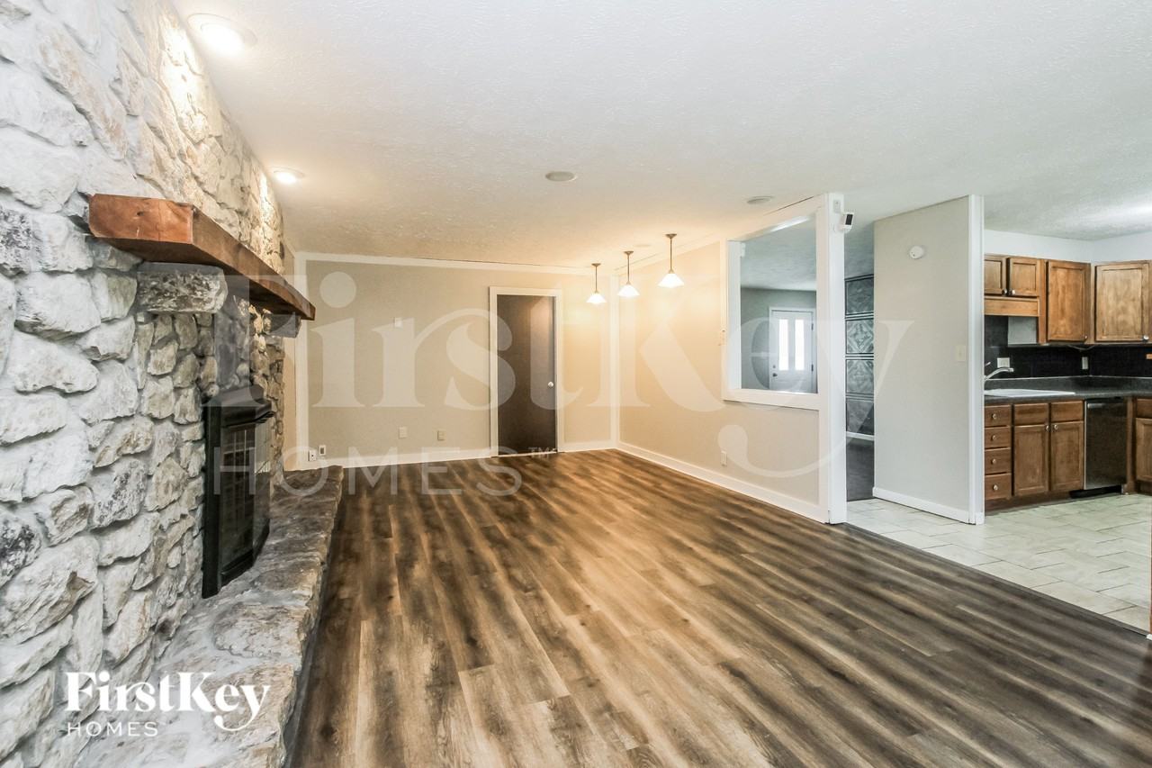 5439 Durango Ct - Photo 3 of 19
