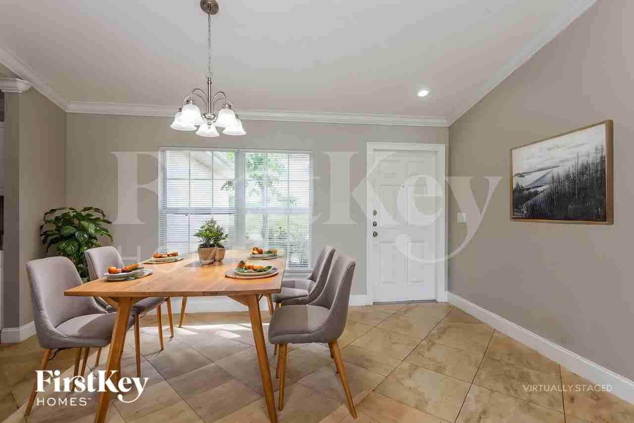 4210 22nd St Sw - Photo 6 of 19