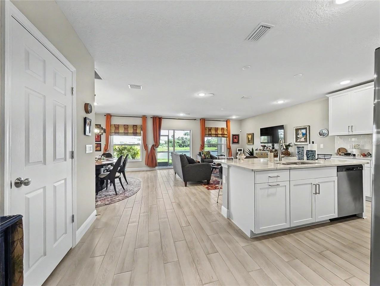 5220 Badini Way - Photo 3 of 24