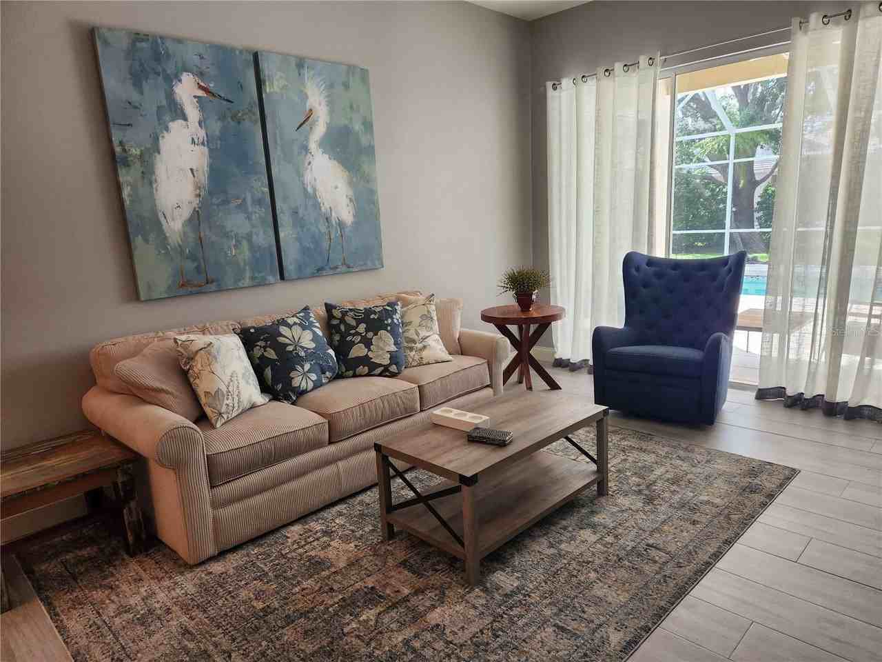 5274 Far Oak Cir - Photo 4 of 31