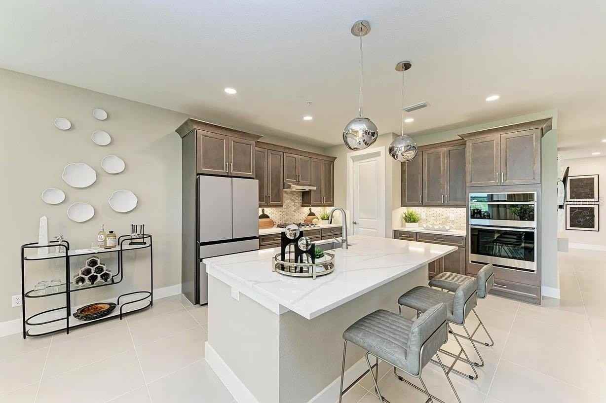 10016 Rembrandt Way #201 - Photo 7 of 50