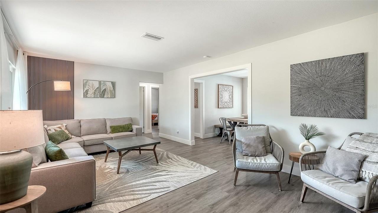 1302 Mango Ave - Photo 7 of 50