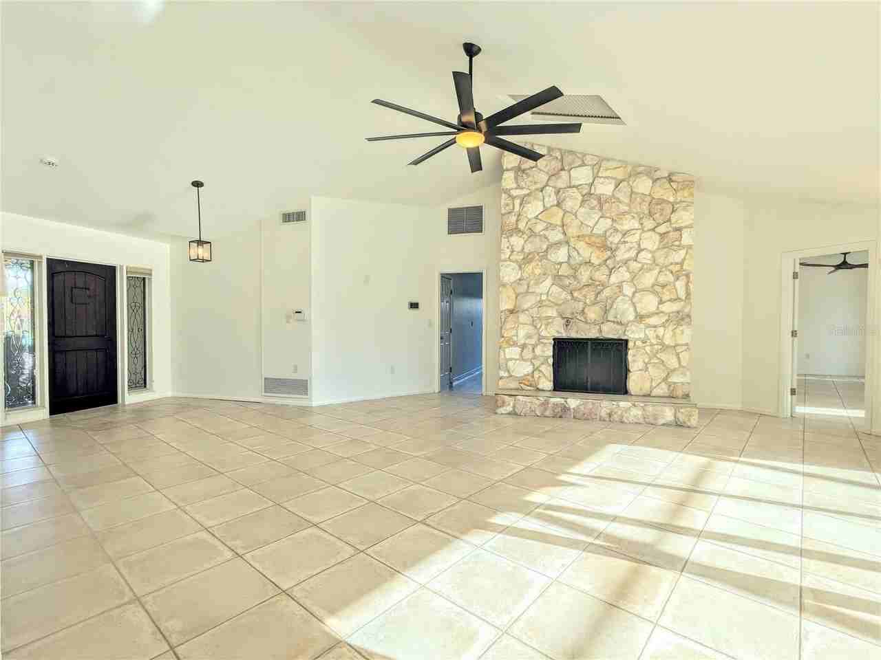 5456 Azure Way - Photo 6 of 44