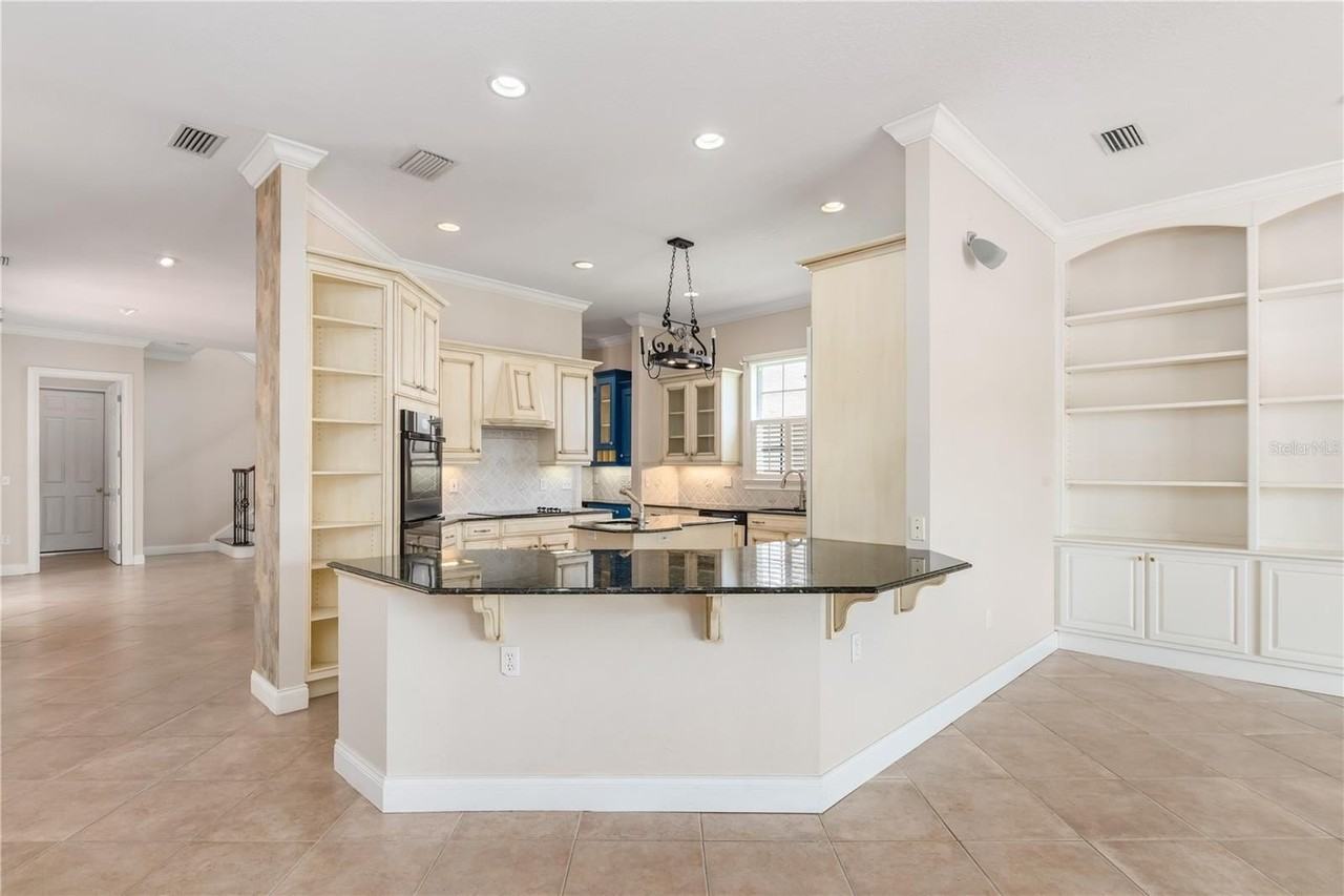 4561 Murcia Blvd #13 - Photo 6 of 41